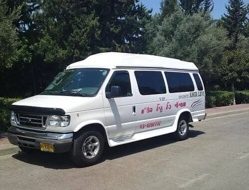 אוטובוסים להשכרה